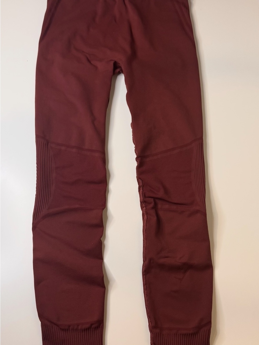Gymshark energy seamless burgundy leggings with textured panels. Size L